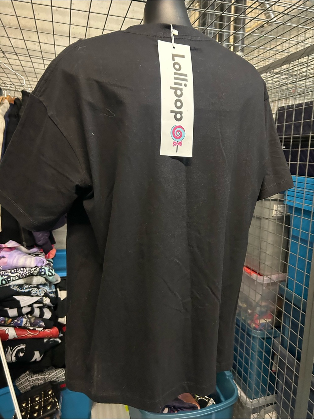Brand new with tags Black LABUBU Graphic Tee with Colorful Character Print L - Picture 8 of 13